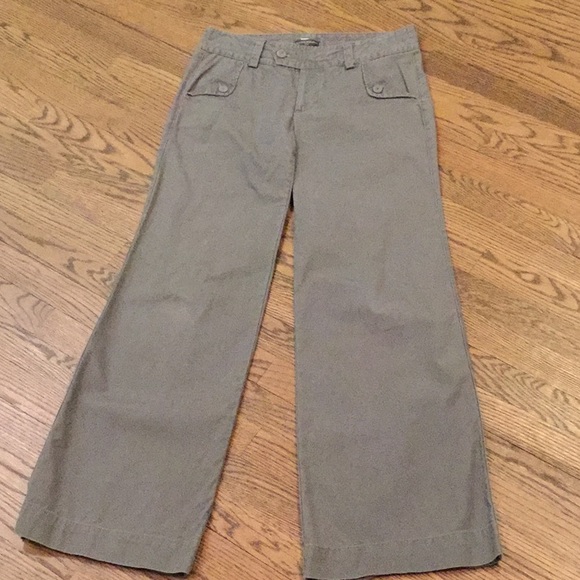 Banana Republic Pants - Women’s Banana Republic Martin Fit Pants.